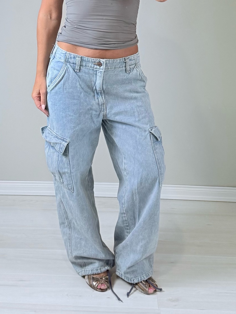 Levi's Light Blue Wide-Leg Baggy 90s Cargo Jeans - Women's